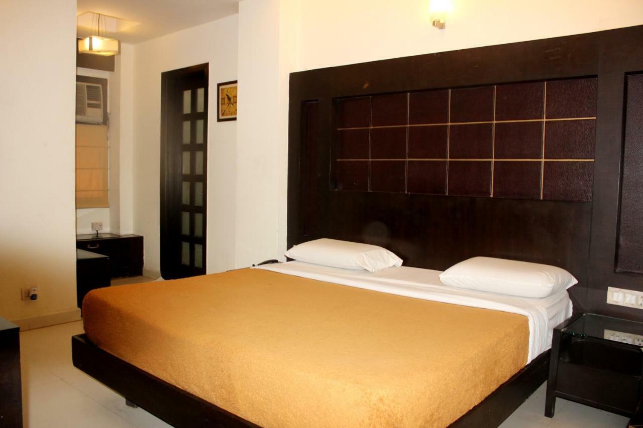 Aman Deluxe Otel Yeni Delhi Dış mekan fotoğraf